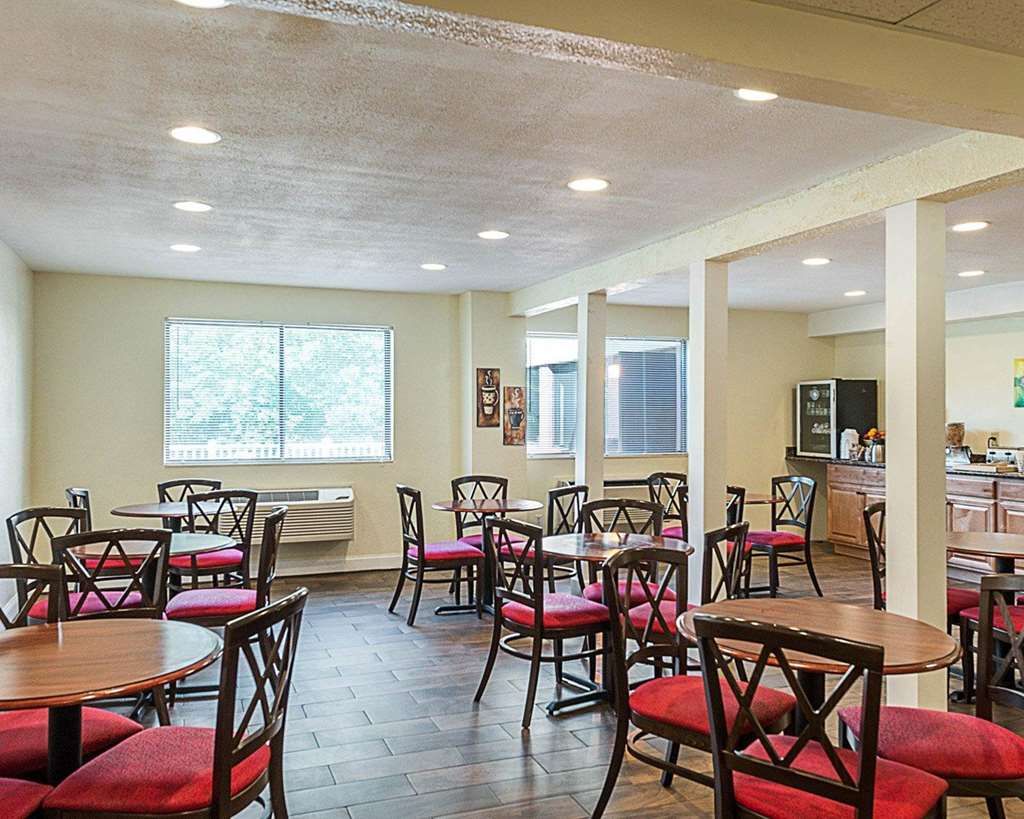 Remembrance Inn - photo 15