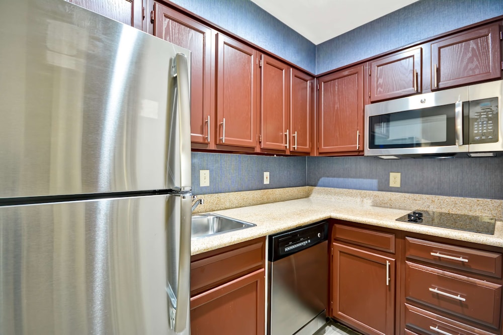 Homewood Suites by Hilton Dallas Lewisville - photo 32