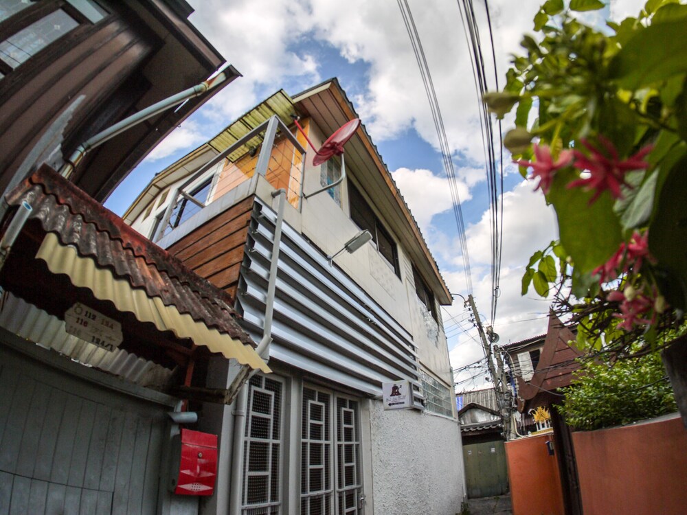 Bed De Bell Hostel