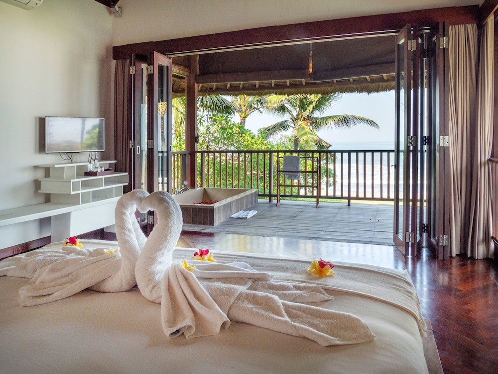 Villa Sound of The Sea — 5-Star Luxury Hotel in Canggu, Indonesia