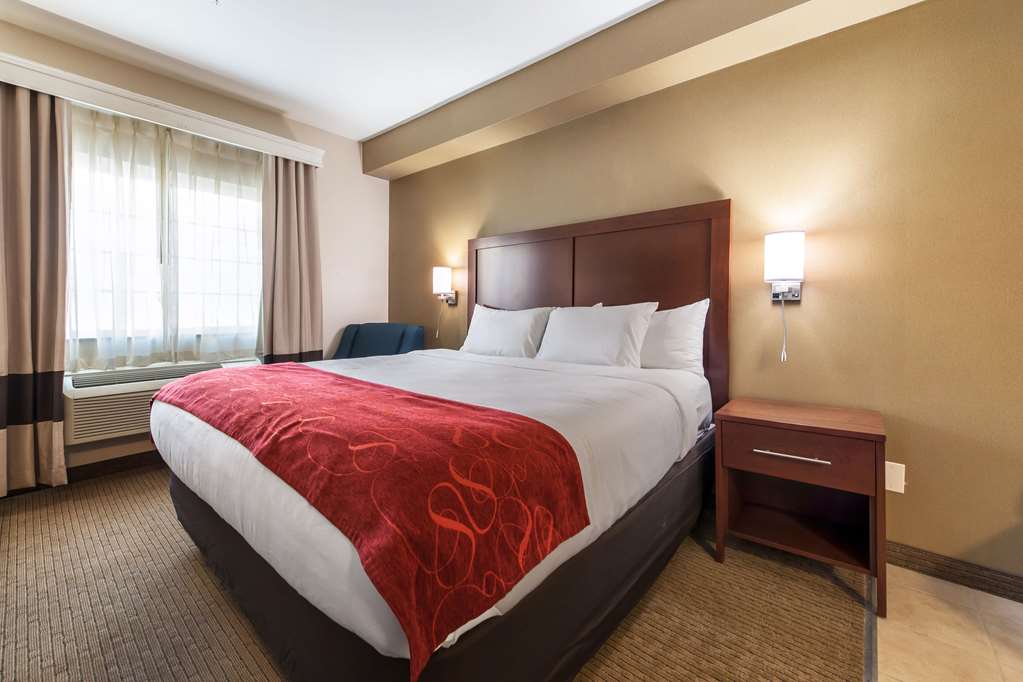 Comfort Suites Atlantic City North - photo 11