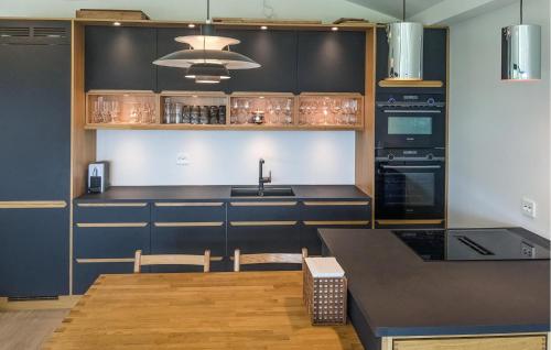 4 Bedroom Gorgeous Home In Tromøya — Arendal — photo 5