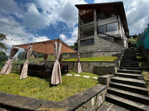 Infinity Villa — 4-Star Luxury Hotel in Busteni, Romania