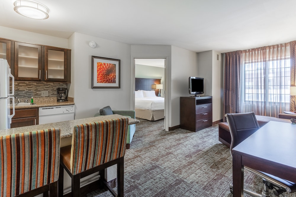 Staybridge Suites Davenport by IHG - photo 15