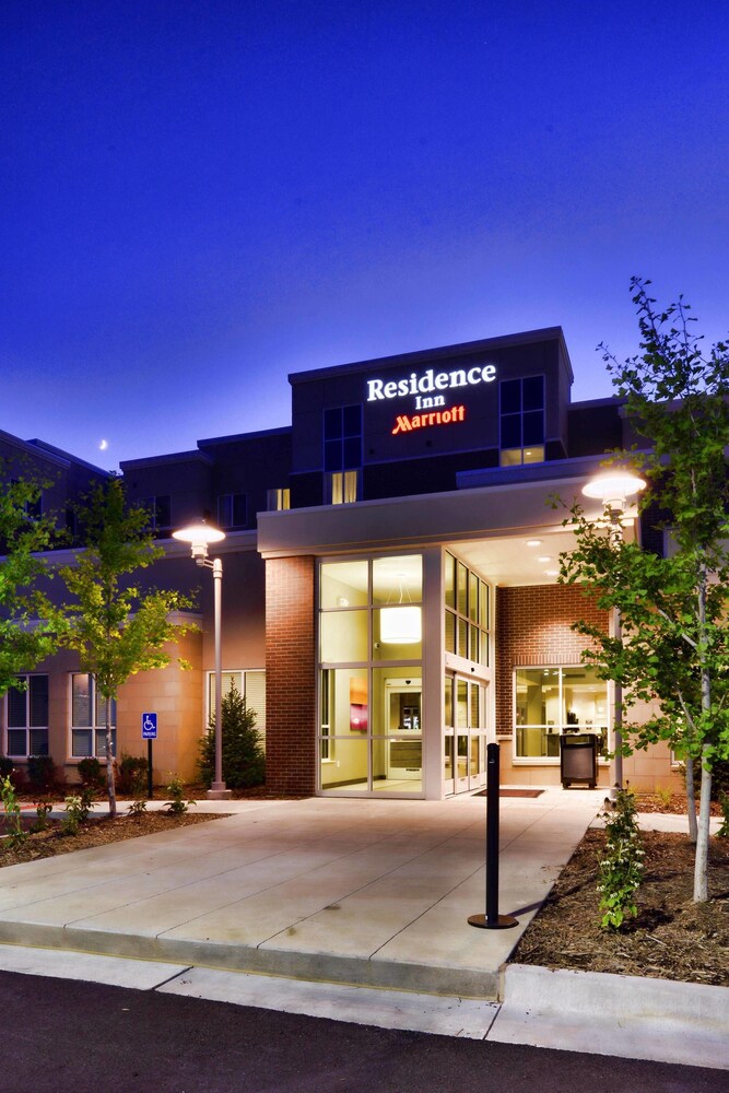 Residence Inn by Marriott Omaha Aksarben Village - photo 26