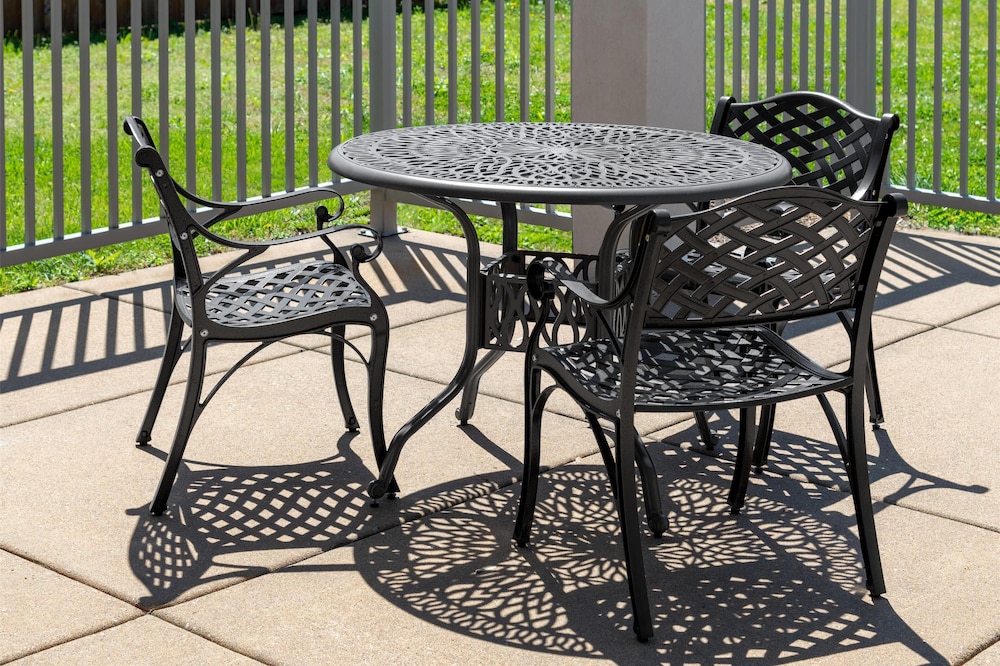 DoubleTree by Hilton Springdale in Springdale, United States