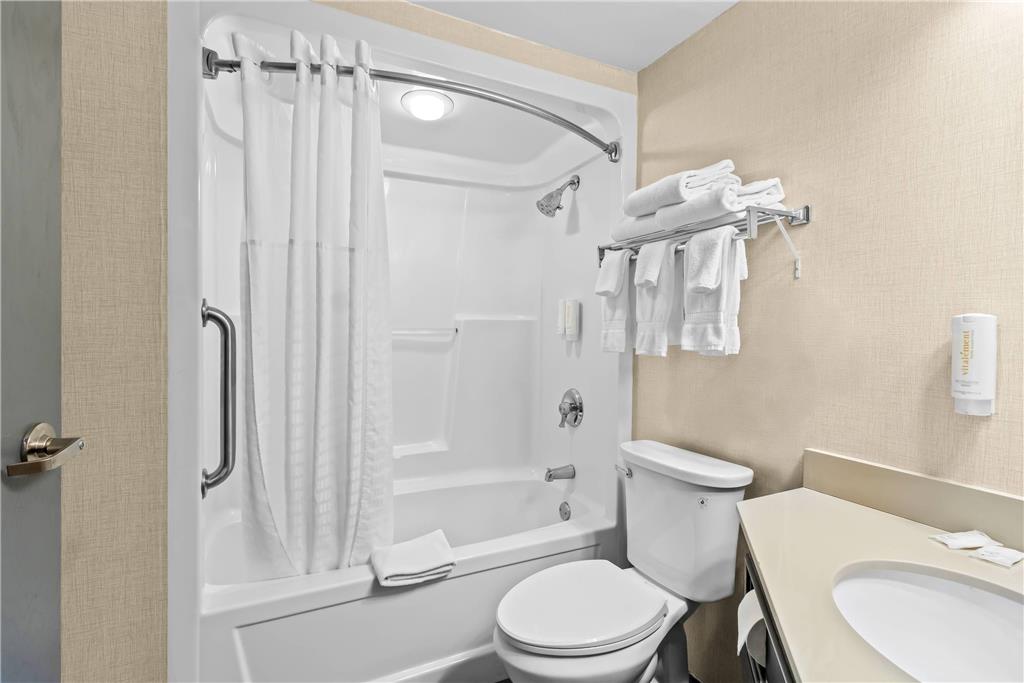 Clarion Inn Cranberry Township - photo 24