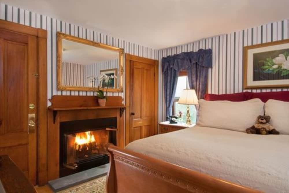 Inn at Ellis River - photo 26