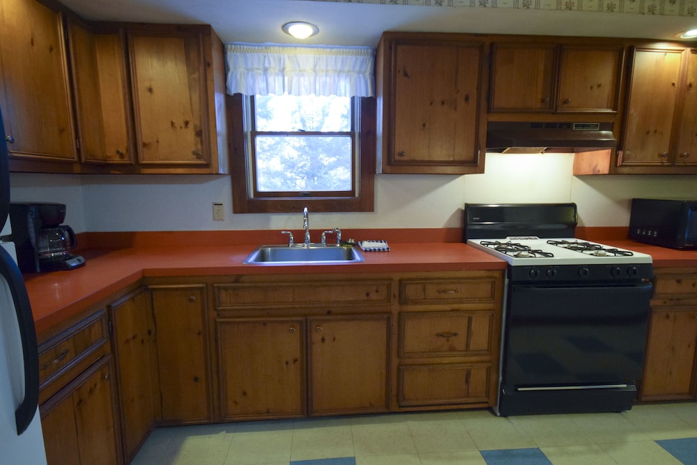 Stowe Cabins in the Woods - photo 20