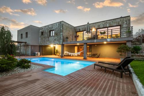Casa da Gateira — 4-Star Luxury Hotel in Viana Do Castelo, Portugal