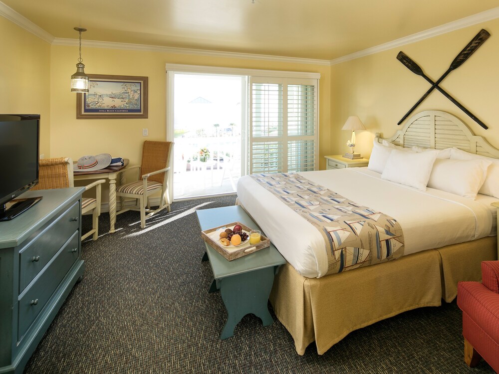 Avila Lighthouse Suites - photo 5