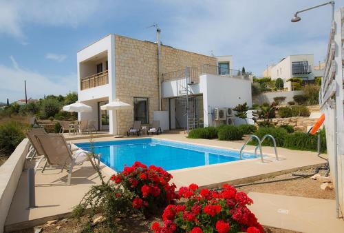 Villa Tavrou Enas Stunning 3 Bedroom Latchi Villa With Pool With Panoramic — 4-Star Luxury Hotel in Polis, Cyprus