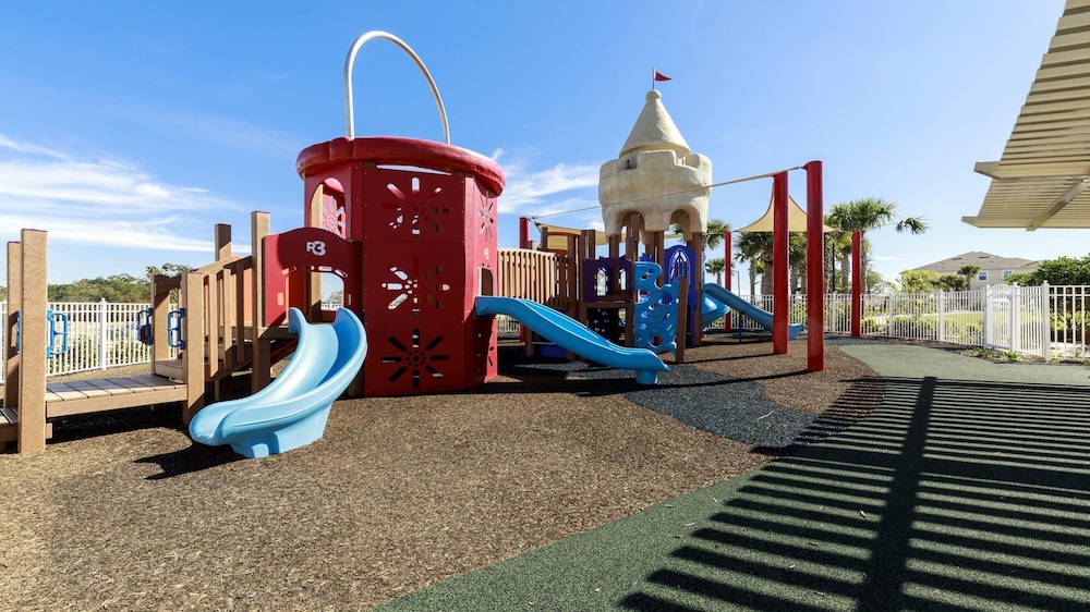 Solara Resort Themed 2022 - photo 11