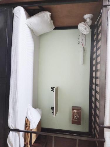 Vakola Dormitory AC Beds