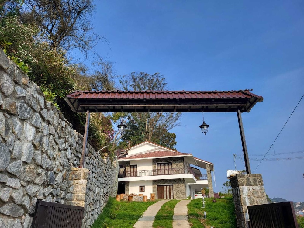Glen Mist in Kodaikanal, India