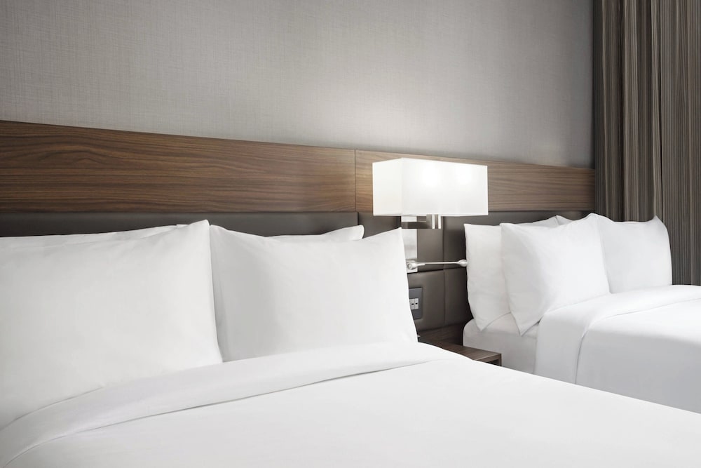 AC Hotel St. Louis Central West End - photo 15