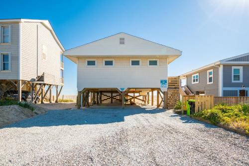 Lisa Lu by Oak Island Accommodations - photo 10