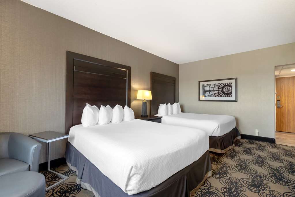 Best Western Plus Midwest Inn - photo 24
