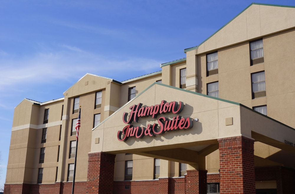Hampton Inn & Suites Dallas DFW Airport North Grapevine - photo 40