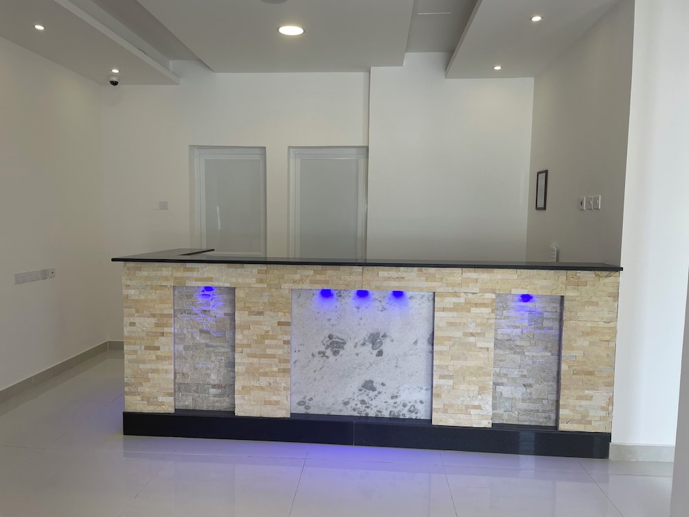 Season Inn Hotel Apartment By Duqm — Unknown City