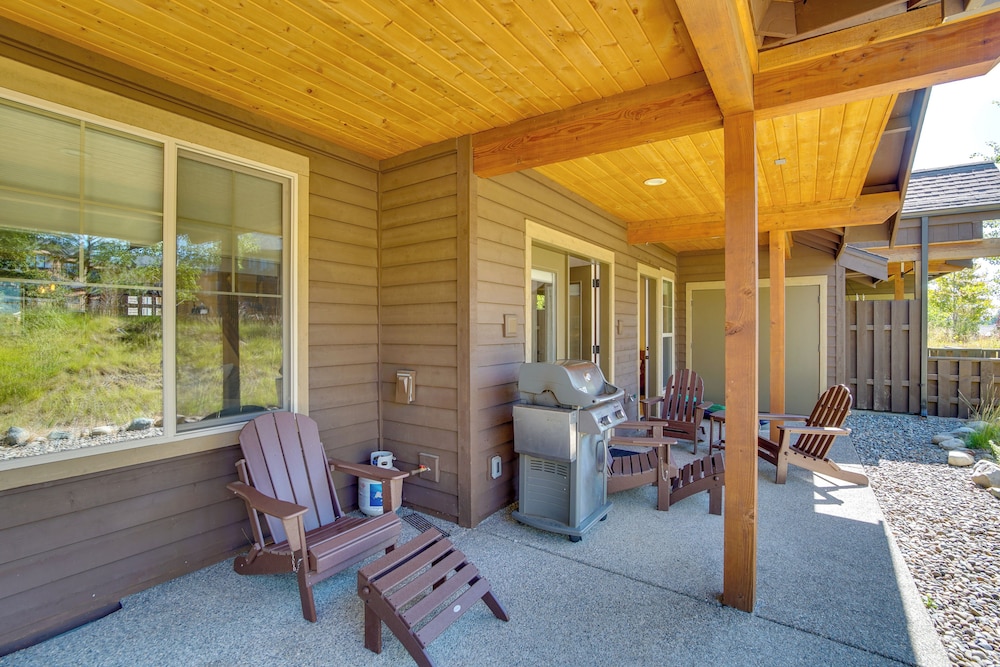 Suncadia Resort Townhome with Grill and Fireplace in Cle Elum, United States