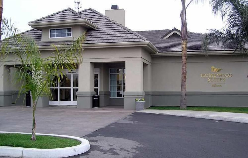 Homewood Suites by Hilton Bakersfield - photo 38