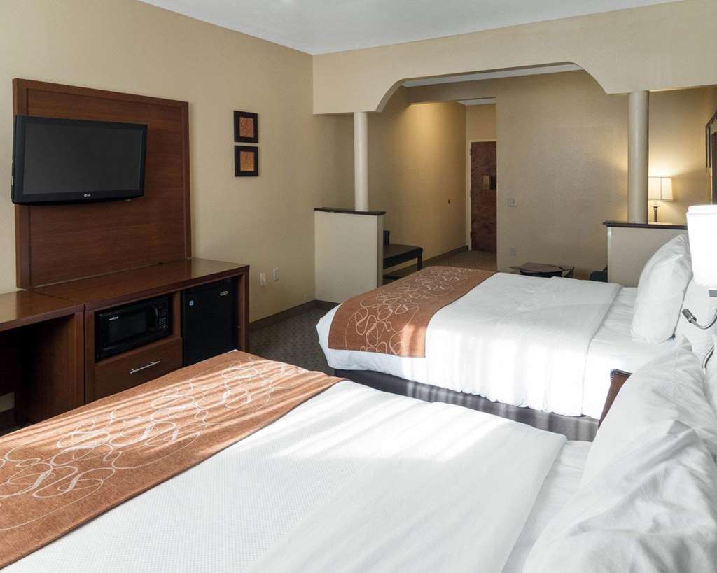 Quality Suites Midland North Loop 250 - photo 9