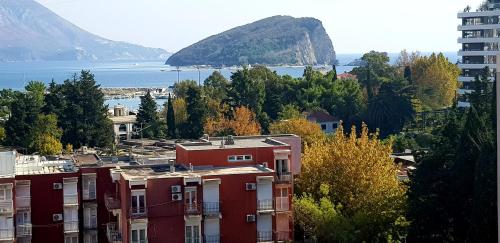 Olimp Lux Ii — Budva — photo 2