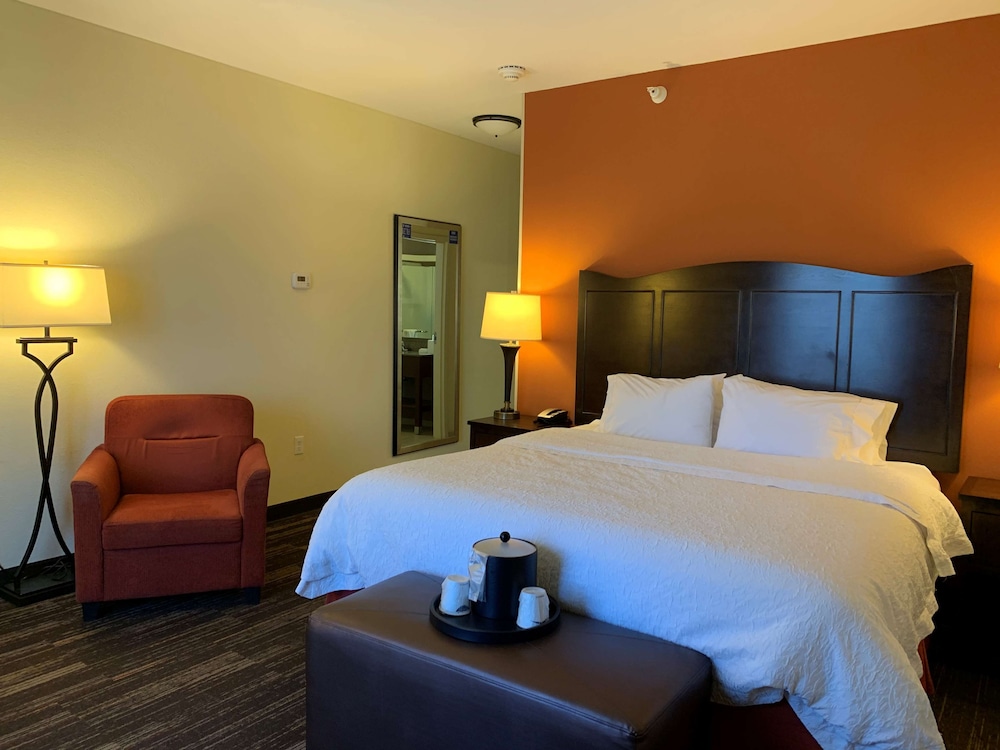 Hampton Inn Poplar Bluff - photo 11