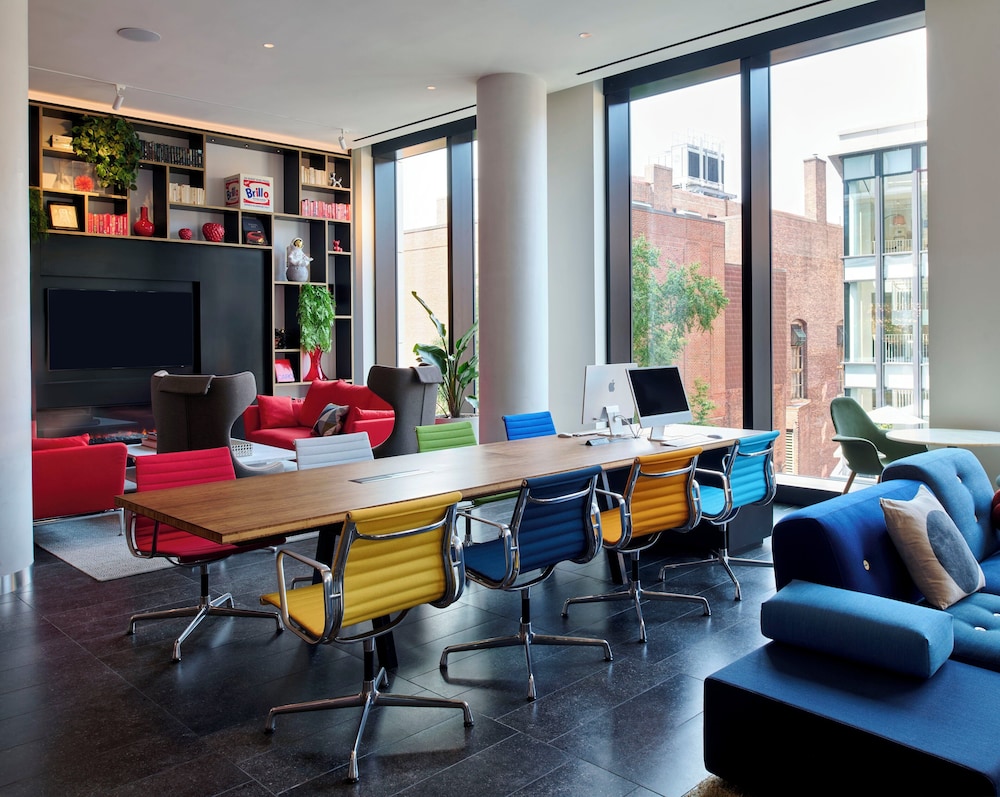 citizenM Boston Back Bay - photo 3