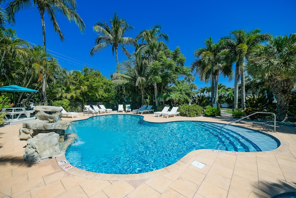 Tropical Breeze Resort - photo 164
