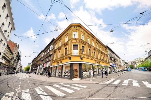 Agape Apartments — 4-Star Luxury Hotel in Zagreb, Croatia