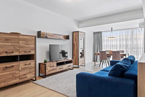 Atria Urban Gateway 2BR Condo Pool — 4-Star Luxury Hotel in Bucharest, Romania
