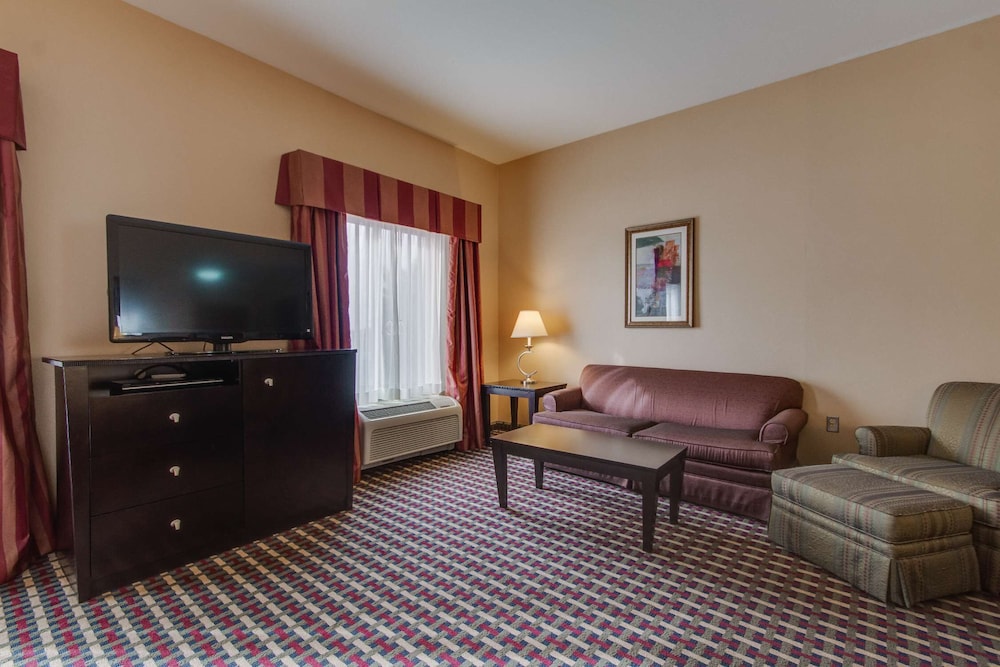 Hampton Inn & Suites Las Cruces I 25 - photo 14