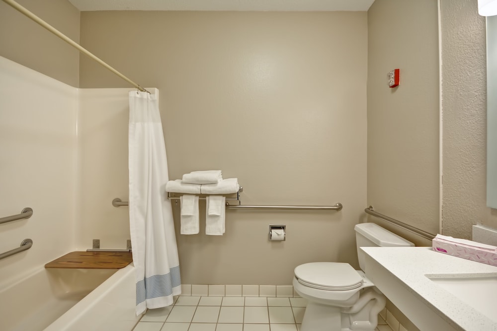 TownePlace Suites by Marriott Sioux Falls - photo 19