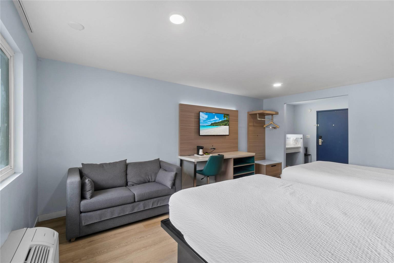 Travelodge by Wyndham Fairplex Pomona - photo 28