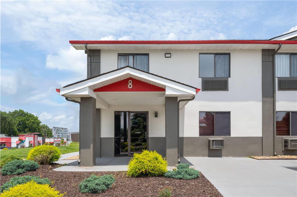 Super 8 by Wyndham Farmville — hotel in Farmville