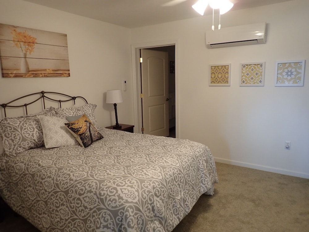 Pleasant Grove Inn - photo 9