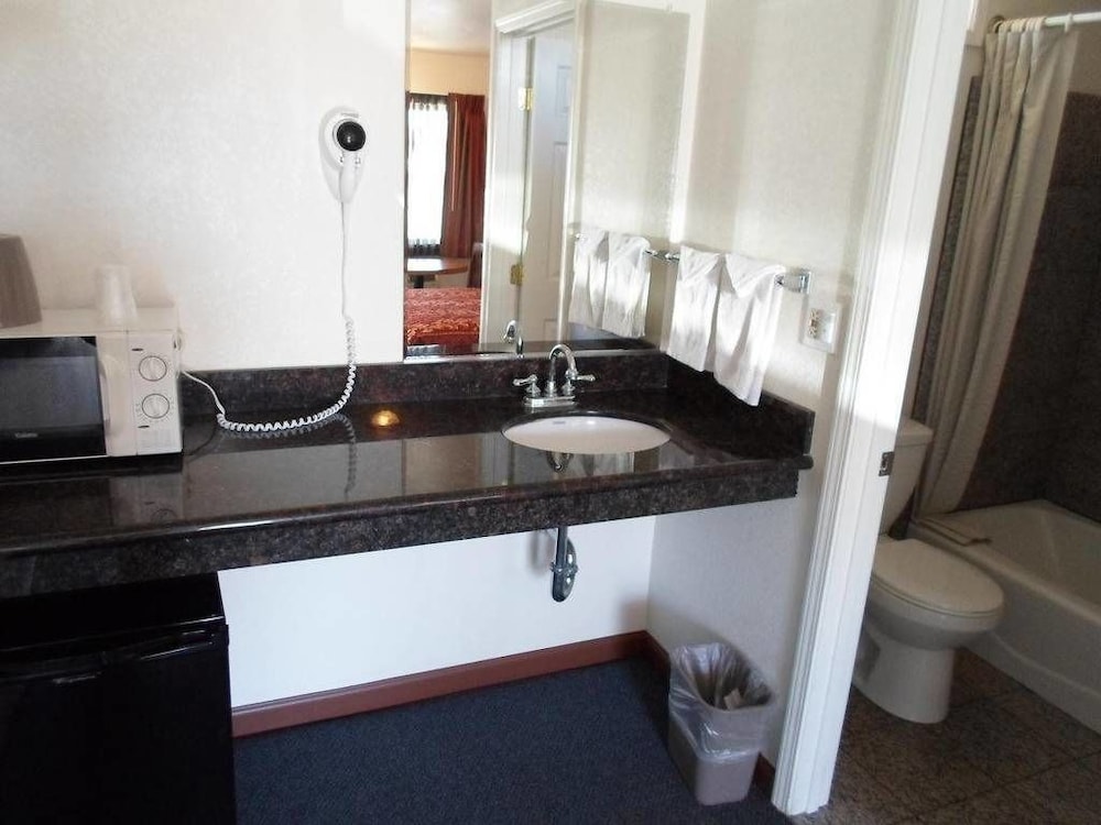 Economy Inn Morgan Hill - photo 20