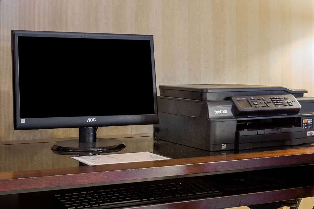 Days Inn by Wyndham Westminster - photo 30