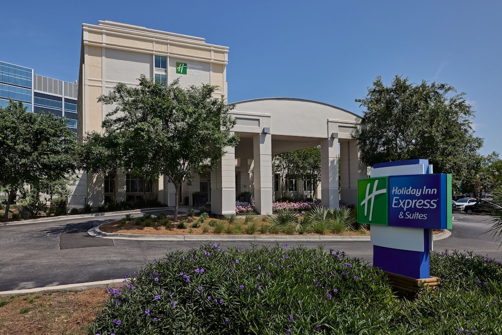 Holiday Inn Express Charleston Dwtn Medical Area - photo 33