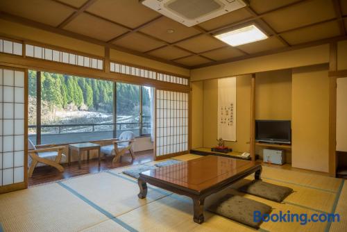 Miyajimaonsen Takinoso — hotel in Oyabe