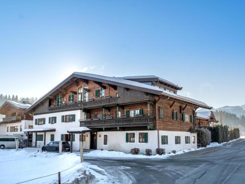 Kaiserblick — 4-Star Luxury Hotel in Kitzbuehel, Austria