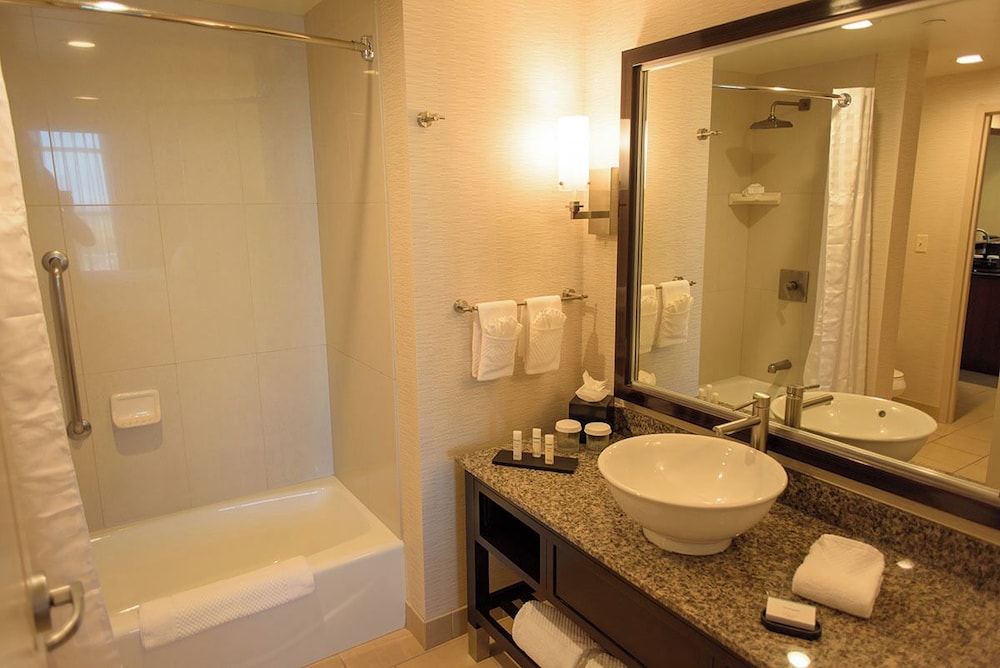 Embassy Suites Ontario Airport - photo 27
