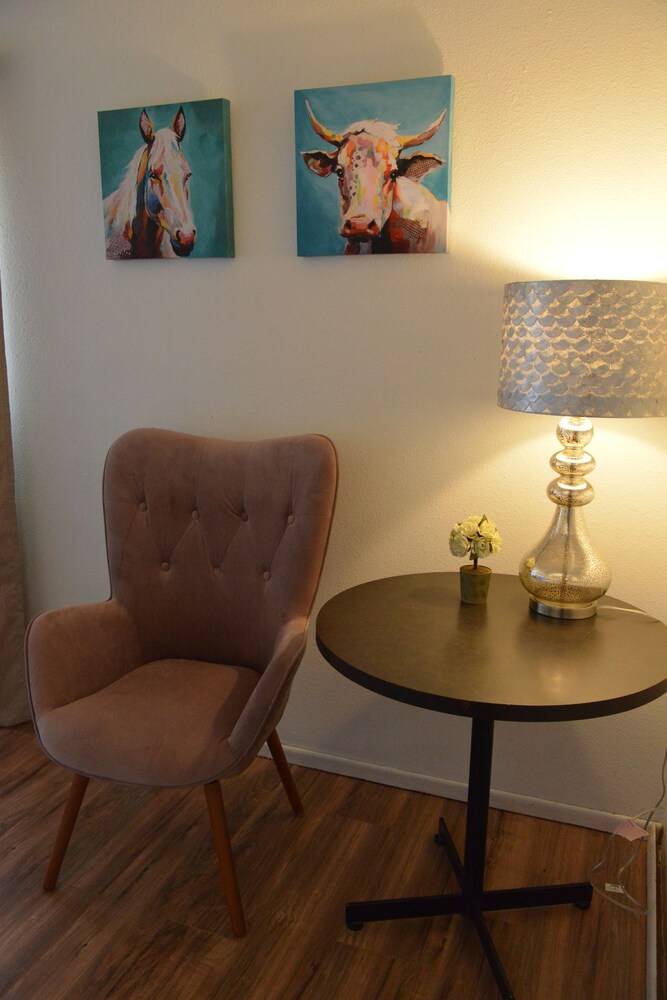 Mojave Trails Inn and Suites - photo 12
