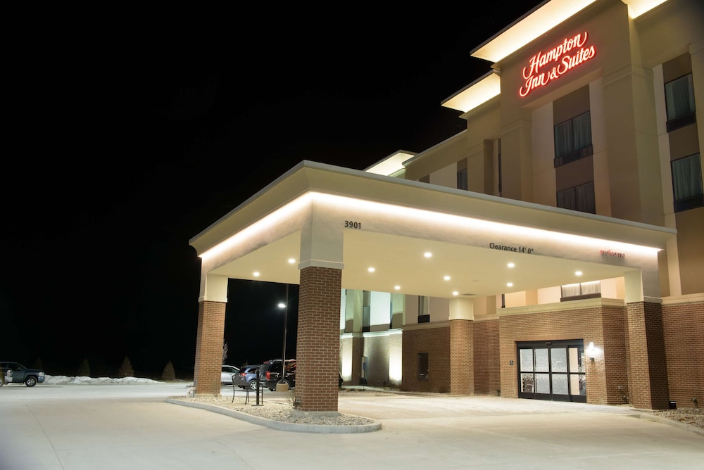 Hampton Inn & Suites Bay City - photo 40