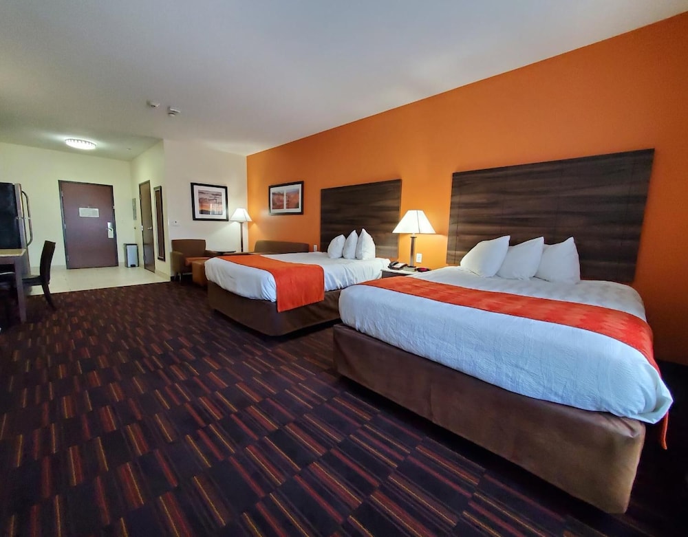 Home Away Suites - photo 13