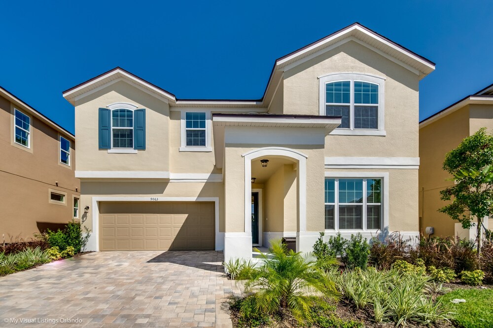 Fabulous 9 Bed 6 5 Ba Villa Games Pool & Spa 9063srl — 4-Star Luxury Hotel in Kissimmee, United States