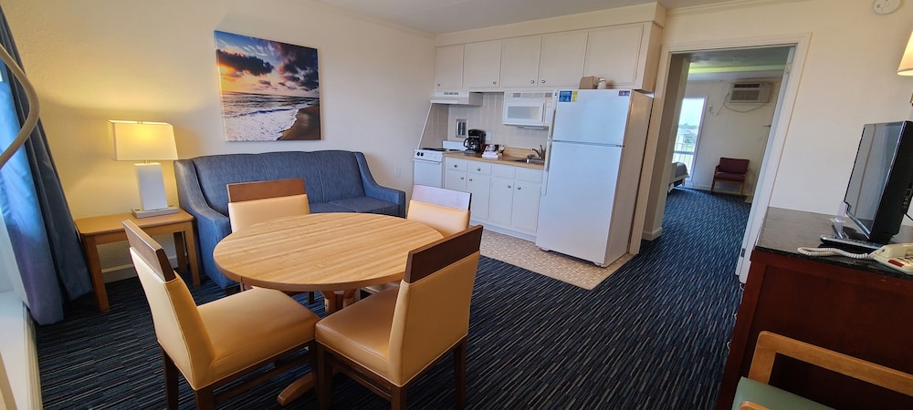 Mariner Inn And Suites - photo 25