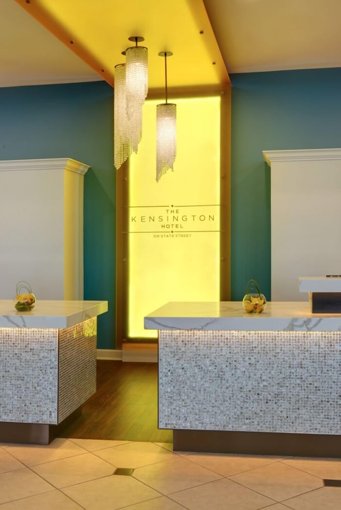 The Kensington Hotel - photo 2